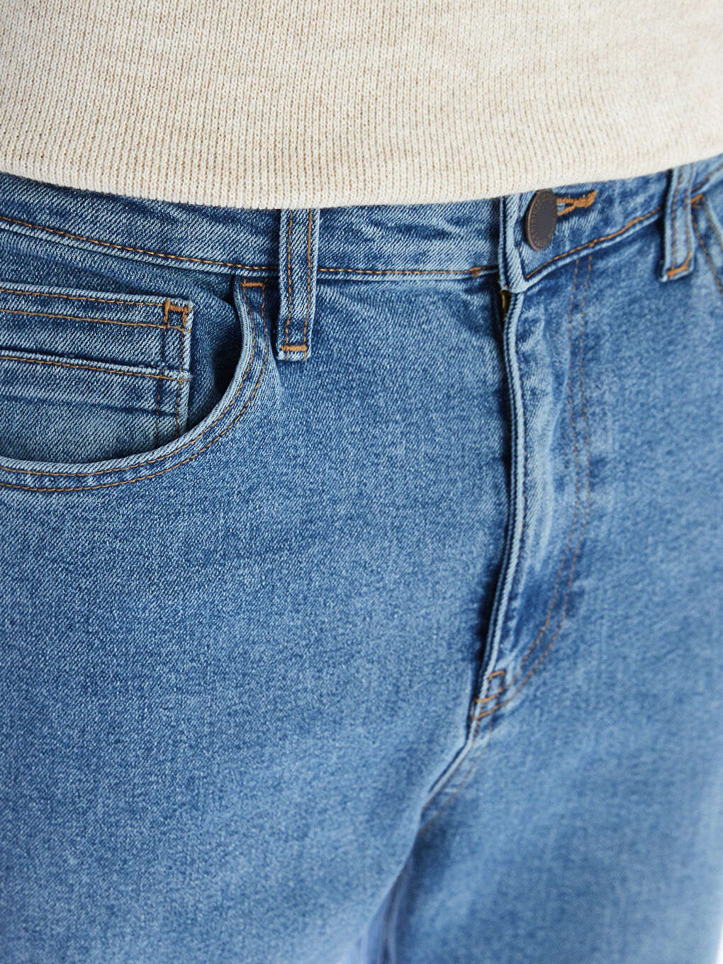 LCW Jeans ٧١٠ جينز واسع للرجال -W56556Z8-H45