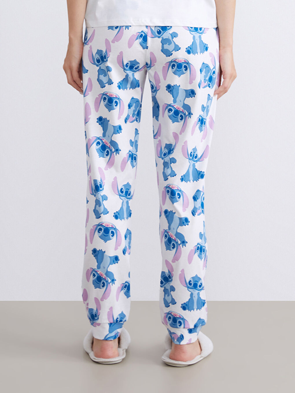 Ekru Beli Lastikli Stitch Baskılı Kadın Pijama Altı-1