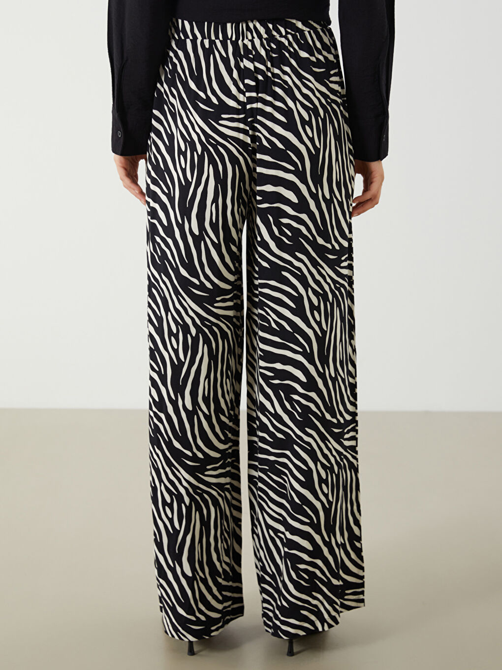 LCW Modest Woman BLACK Trousers -W56724Z8-LQJ