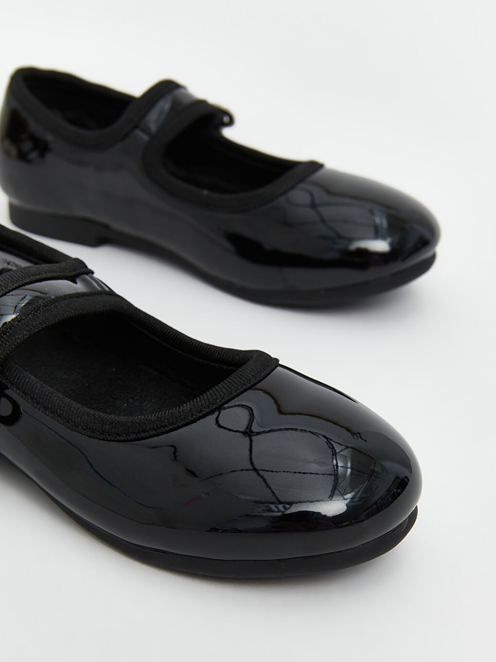 Faux Leather Baby Girls' Ballet Flats-2
