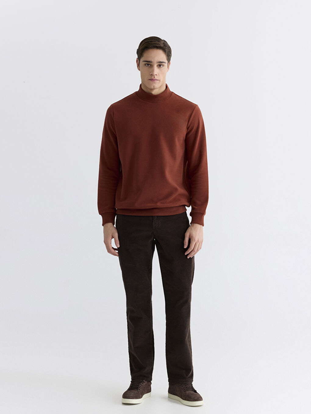 Kahverengi Standart Kalıp Kadife Erkek Chino Pantolon