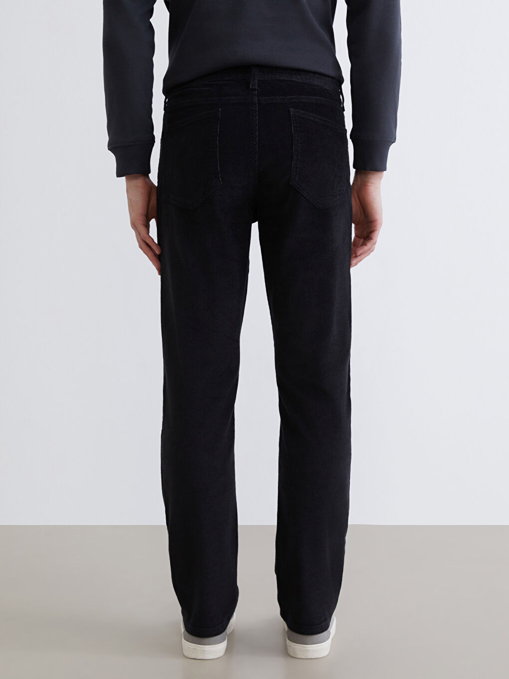 Muškarac CRNA Chino hlače-3