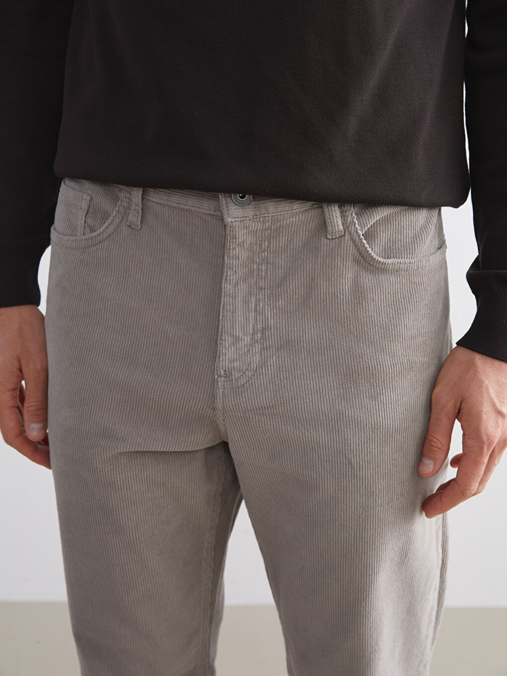 Bej Standart Kalıp Kadife Erkek Chino Pantolon-1