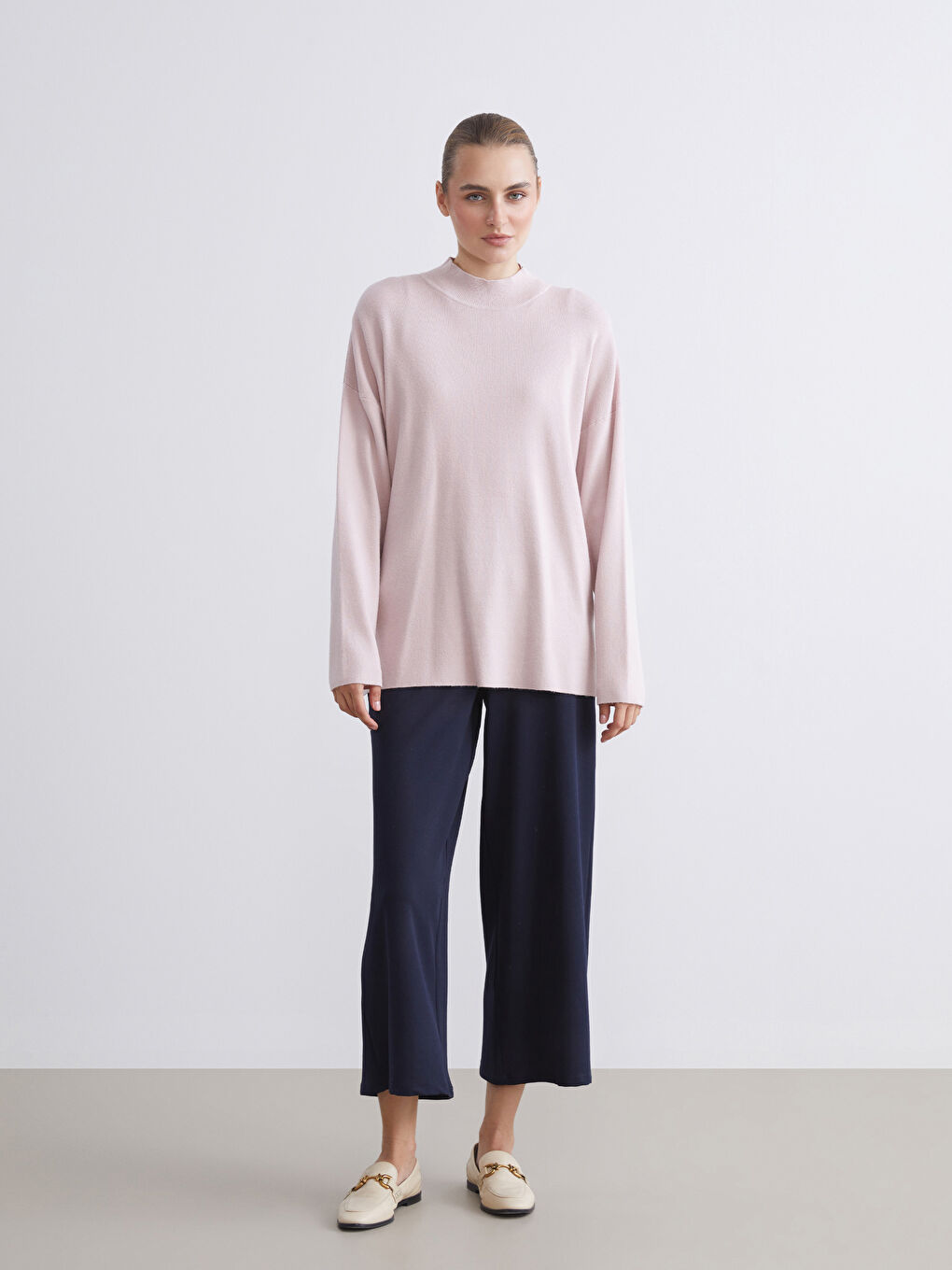 Half Turtleneck Women's Knitwear Sweater-1