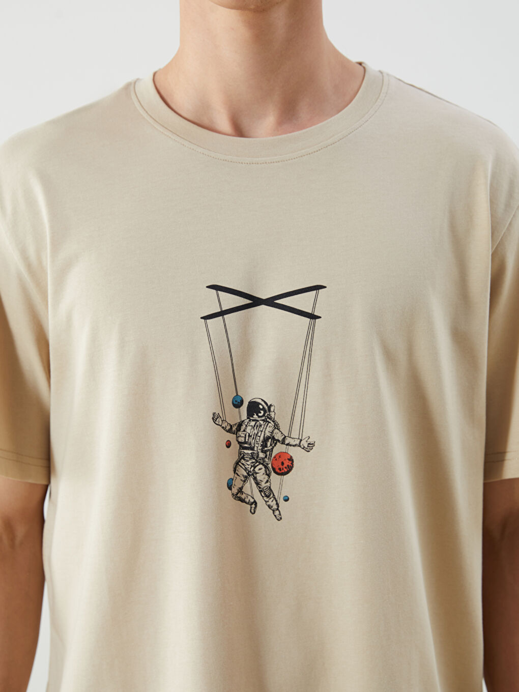 تيشيرت رجالي ياقة دائرية مطبوع جيرسي-2