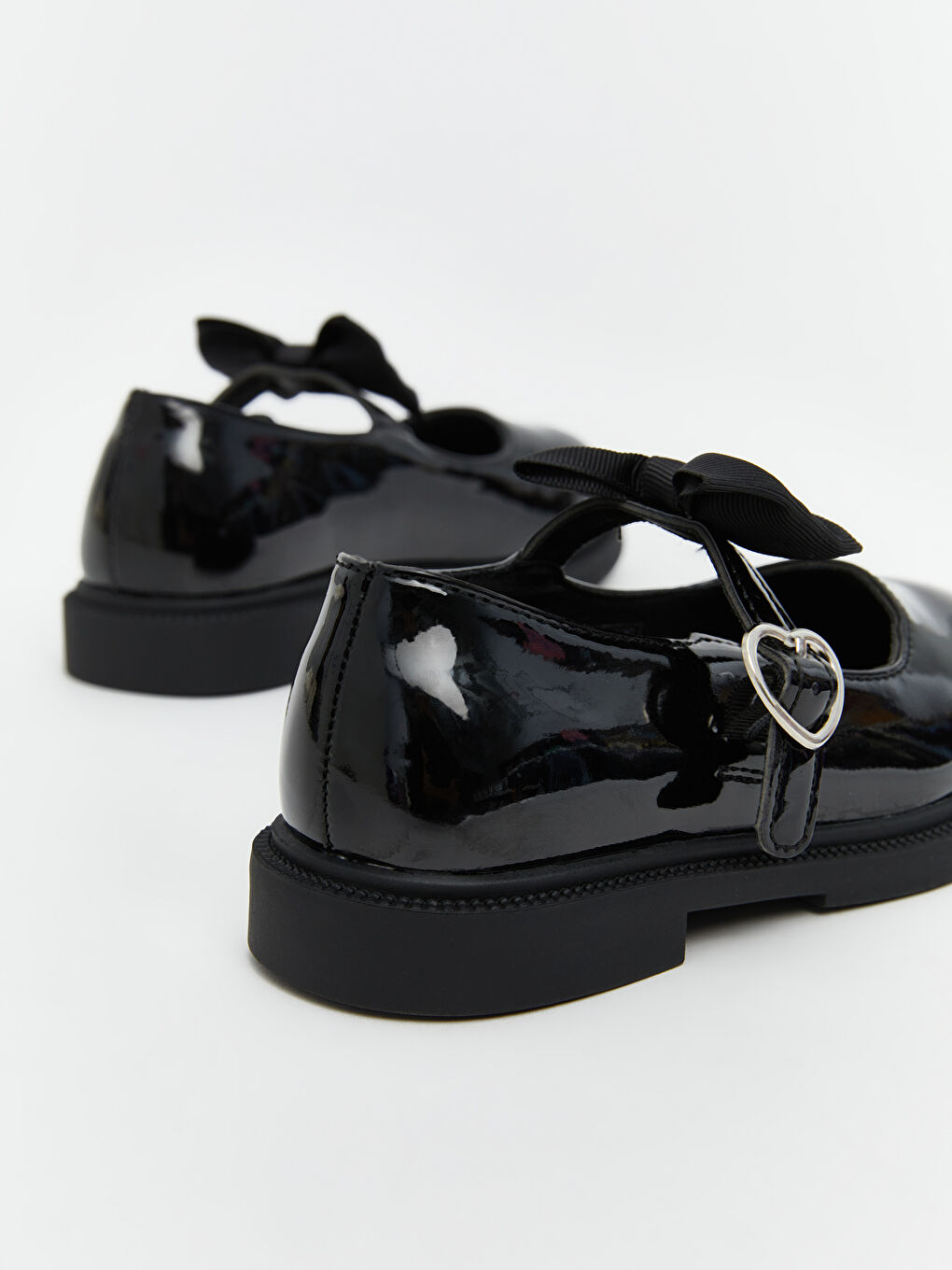 Shiny Look Baby Girls' Ballet Flats-1