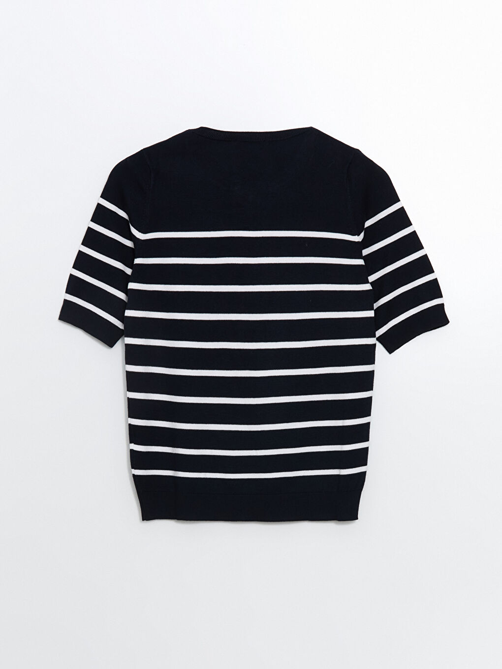 LCWAIKIKI Classic Crew Neck Striped Women's Knitwear Sweater -W56983Z8-LGS