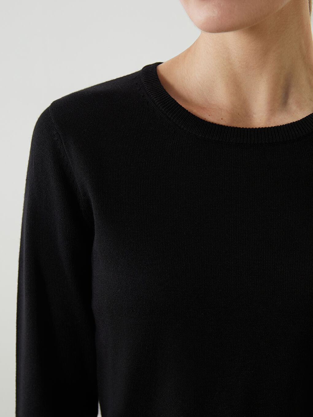 LCWAIKIKI Classic Crew Neck Women's Knitwear Sweater -W56984Z8-CVL