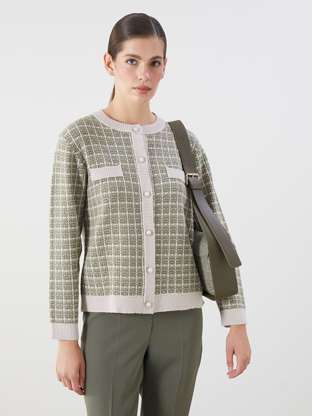 LCWAIKIKI Classic Crew Neck Patterned Women's Knitwear Cardigan -W56985Z8-MKD