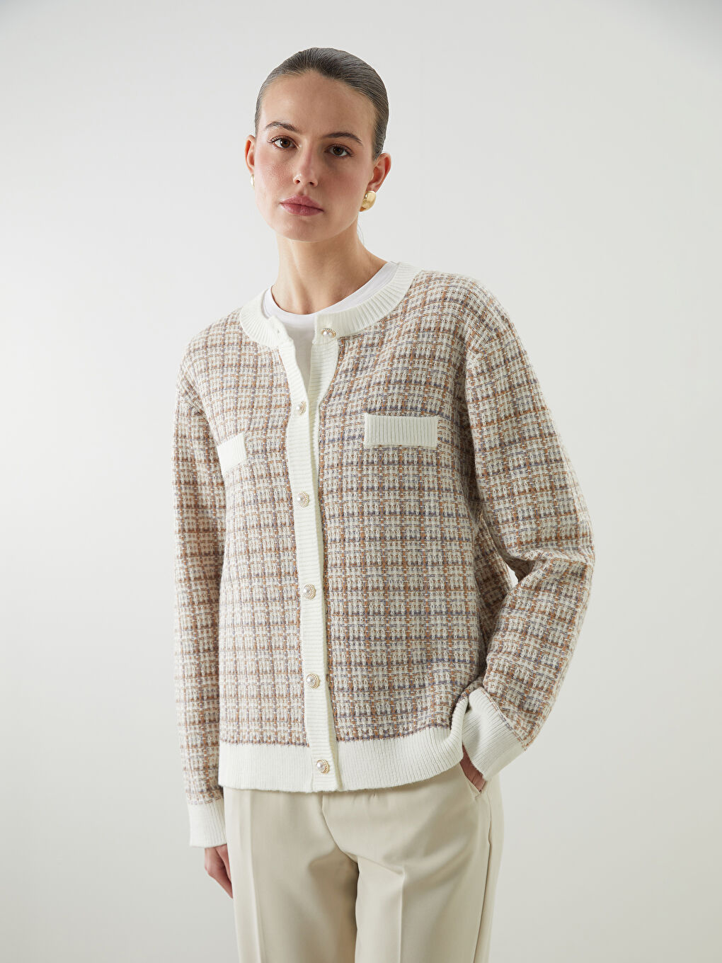 LCWAIKIKI Classic Crew Neck Patterned Women's Knitwear Cardigan -W56985Z8-MJQ