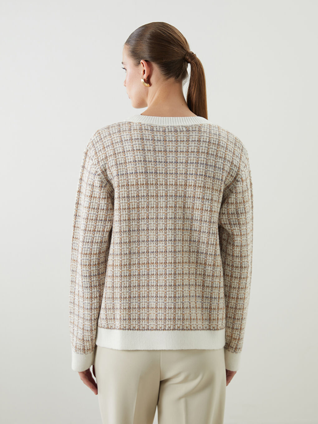 LCWAIKIKI Classic Crew Neck Patterned Women's Knitwear Cardigan -W56985Z8-MJQ