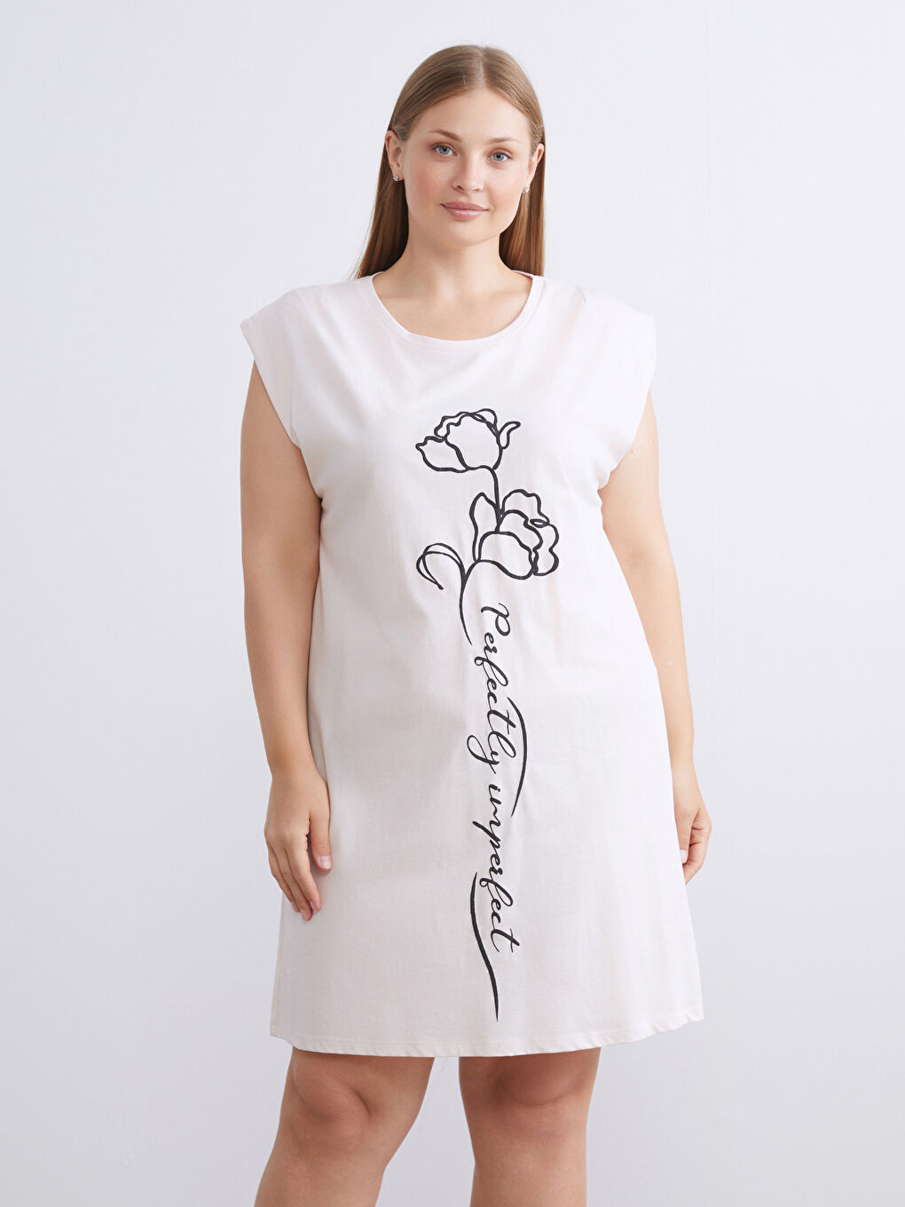 Crew Neck Printed Women's Nightdress-5