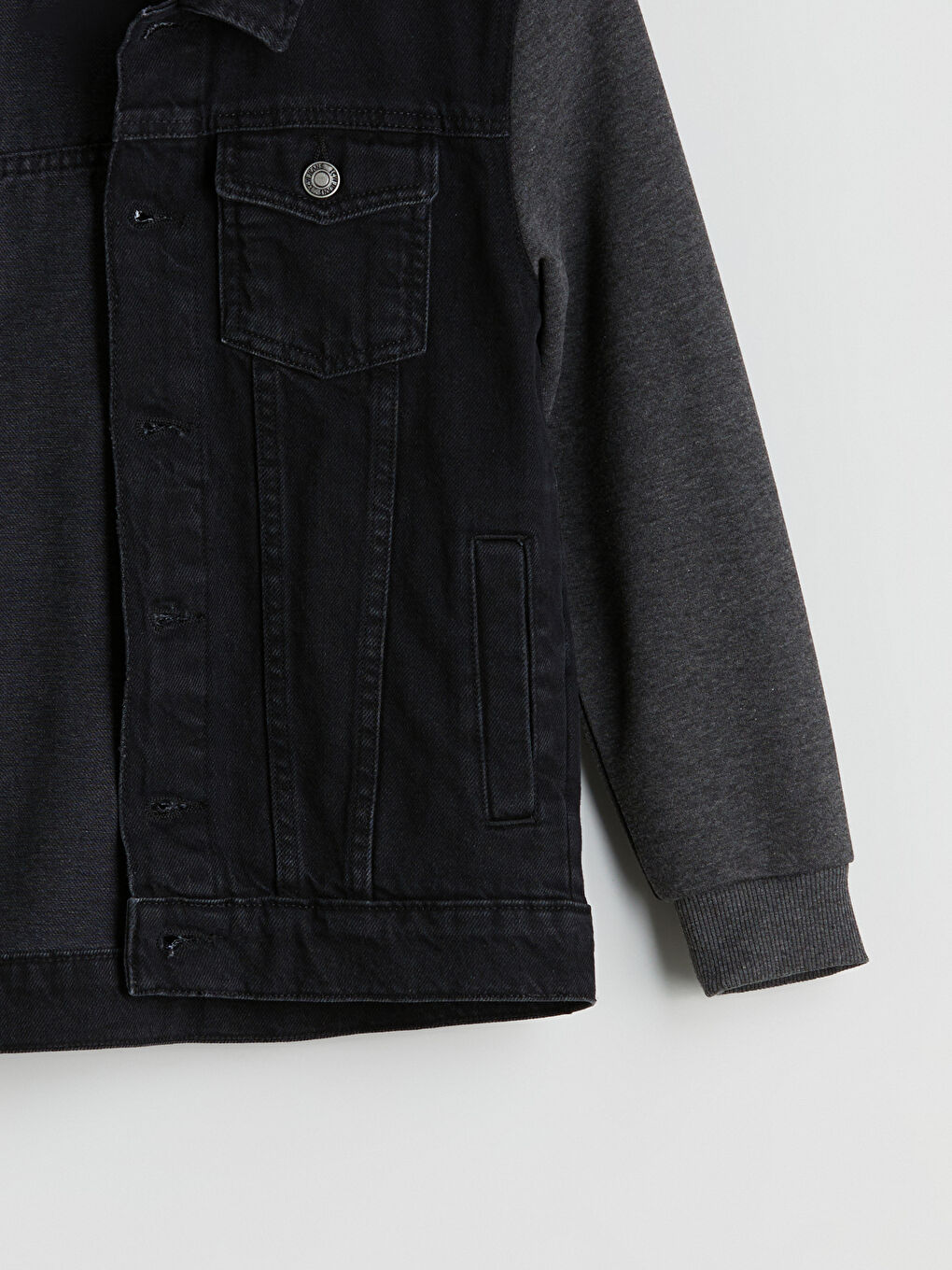 Siyah Kapüşonlu Erkek Çocuk Jean Ceket-3