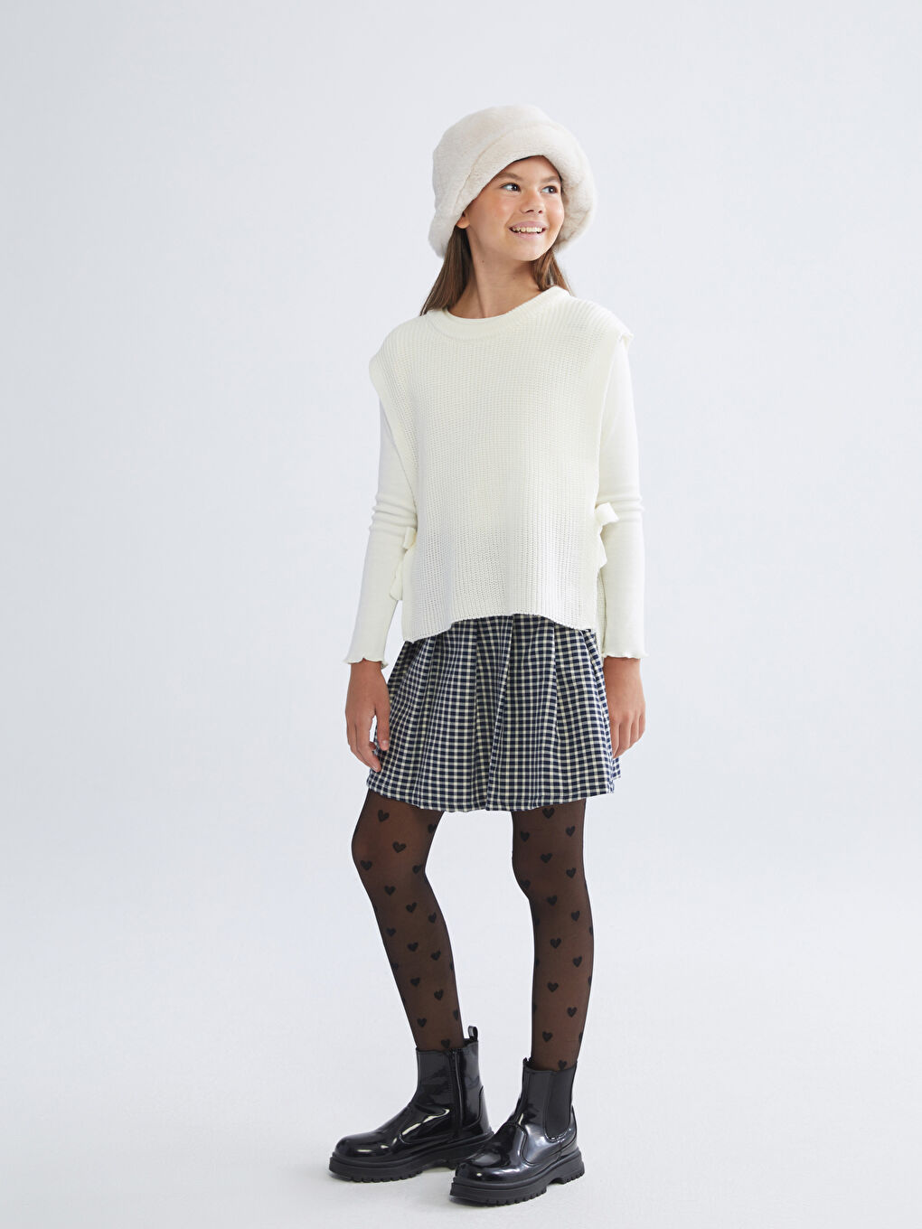 Ekru Fiyonk Detaylı Kız Çocuk Triko Süveter-1