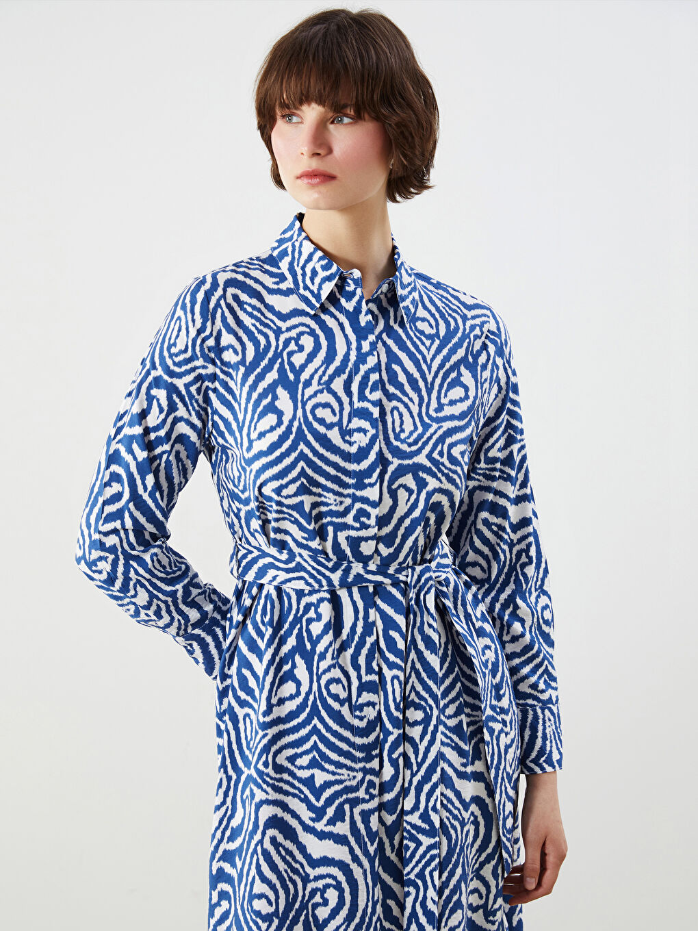 LCWAIKIKI Classic Figured Waistband Shirt Dress -W57186Z8-LQQ