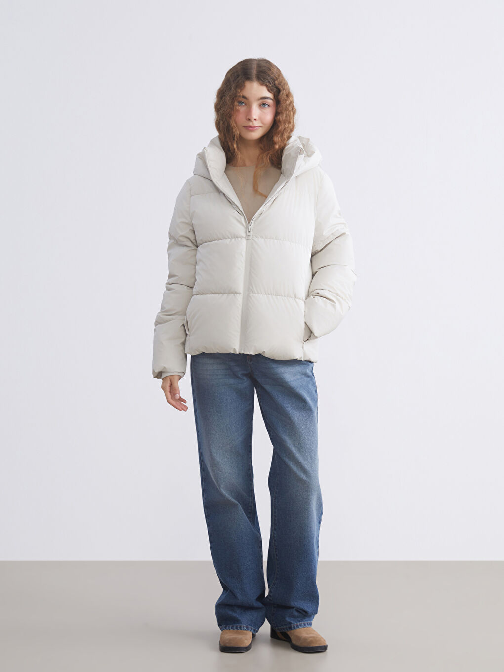 Hooded Women's Puffer Coat-1