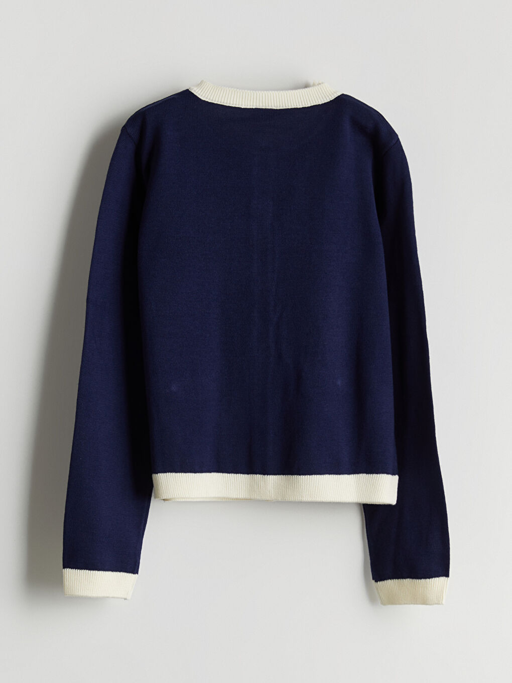 Crew Neck Pocketed Girls Cardigan-2