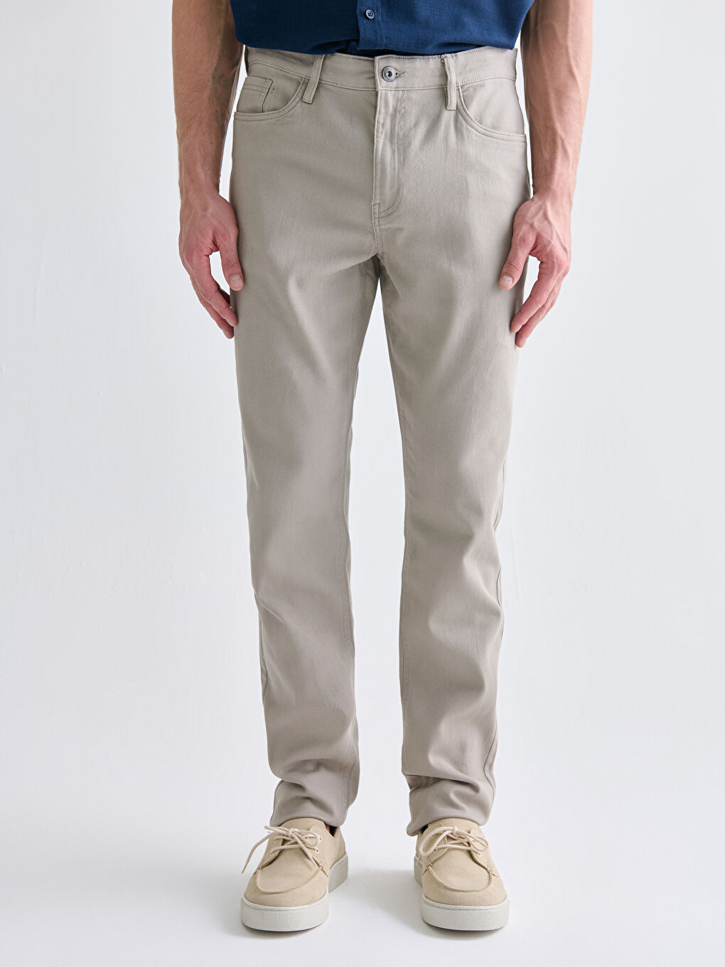 LCWAIKIKI Classic Slim Fit Men's Chino Trousers -W57252Z8-PWN