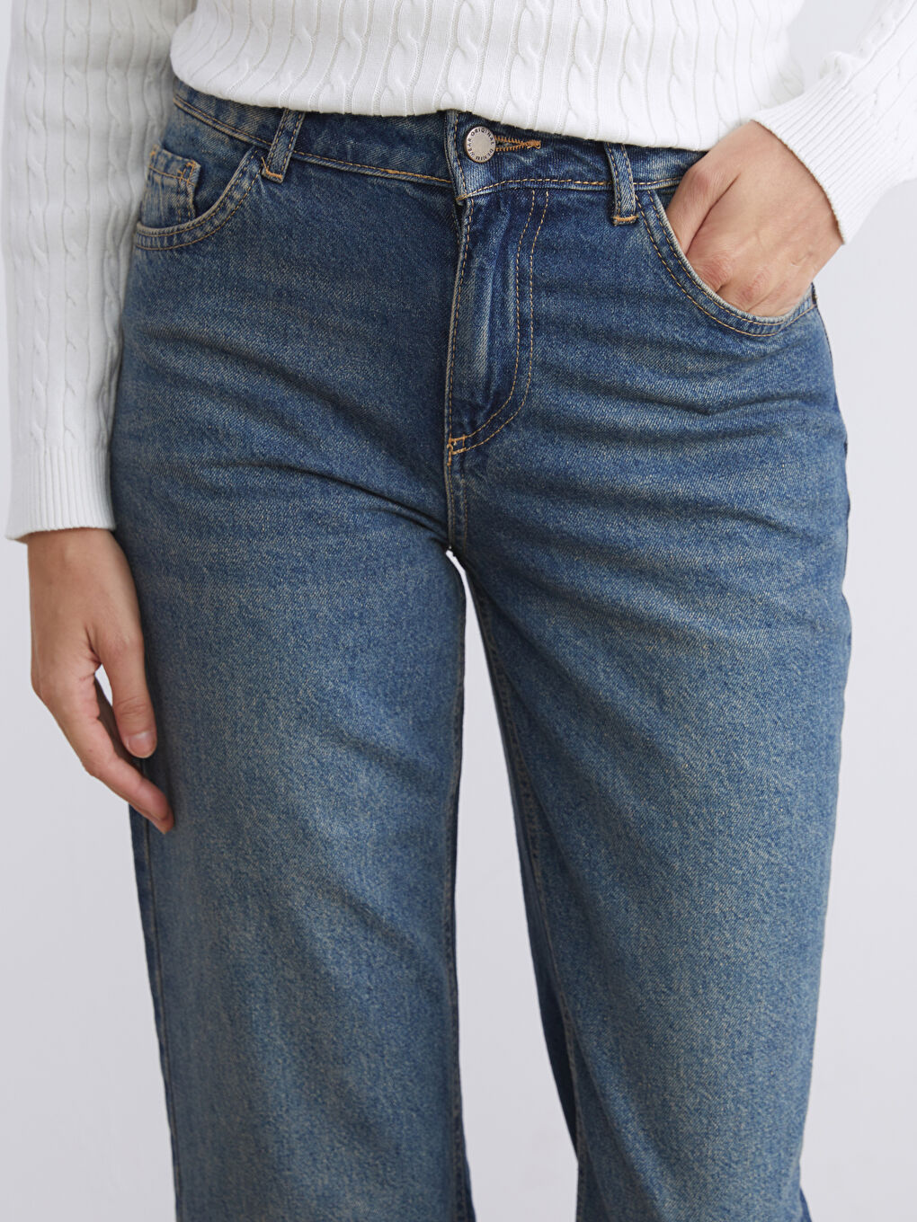 Wideleg Women's Jeans-2