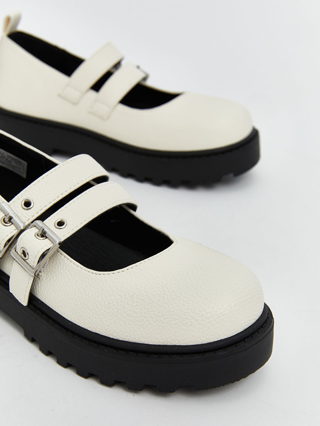 LCW STEPS أحذية باليه مسطحة بيج فتاة -W57369Z4-CR8