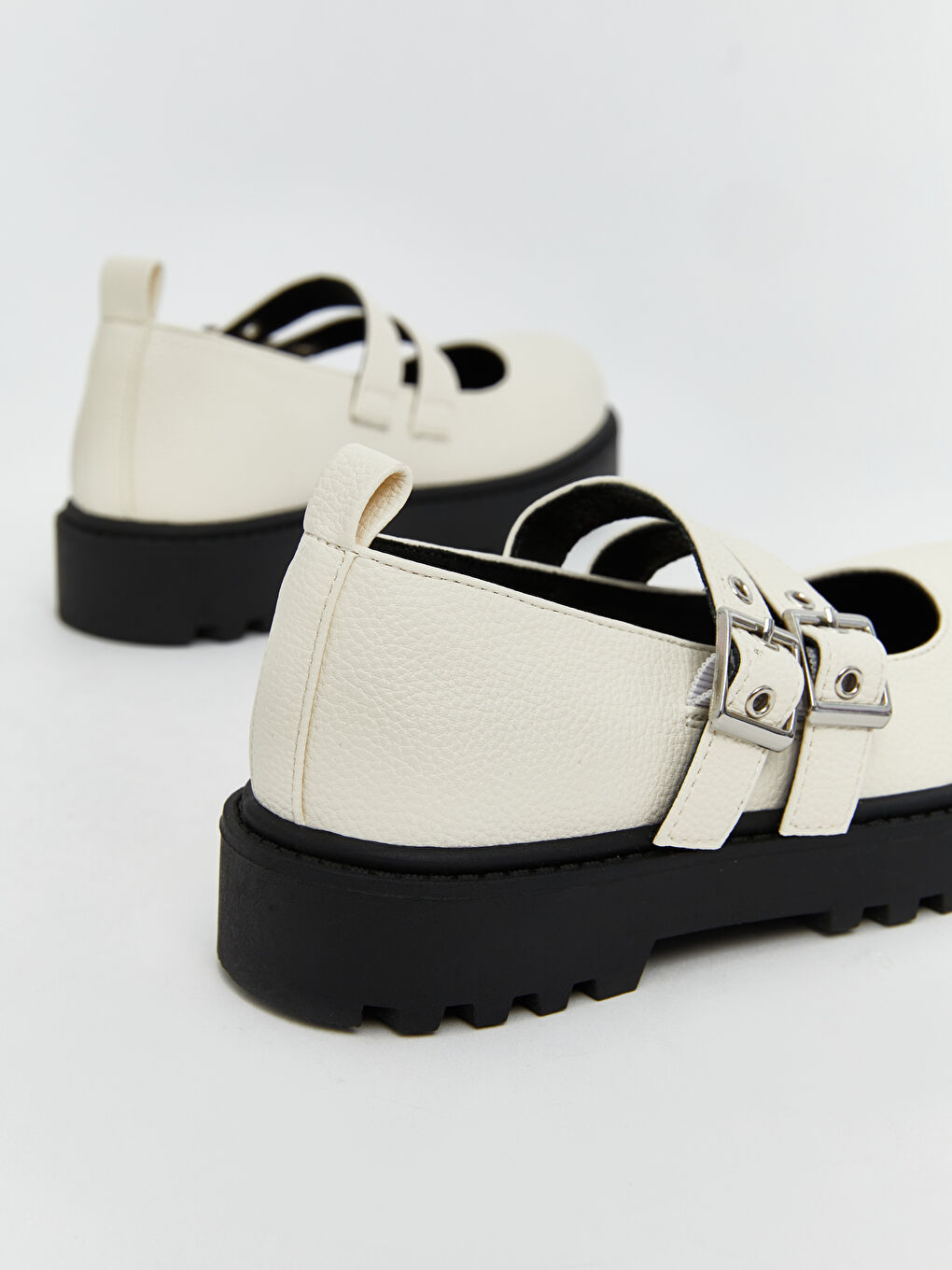 LCW STEPS أحذية باليه مسطحة بيج فتاة -W57369Z4-CR8
