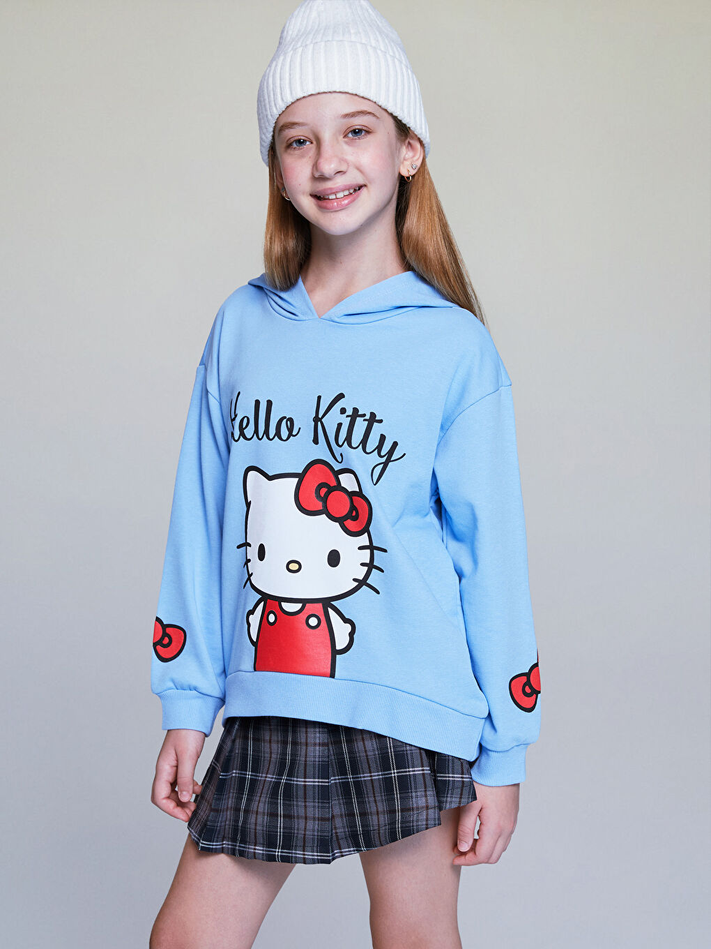 Mavi Kapüşonlu Hello Kitty Baskılı Kız Çocuk Sweatshirt