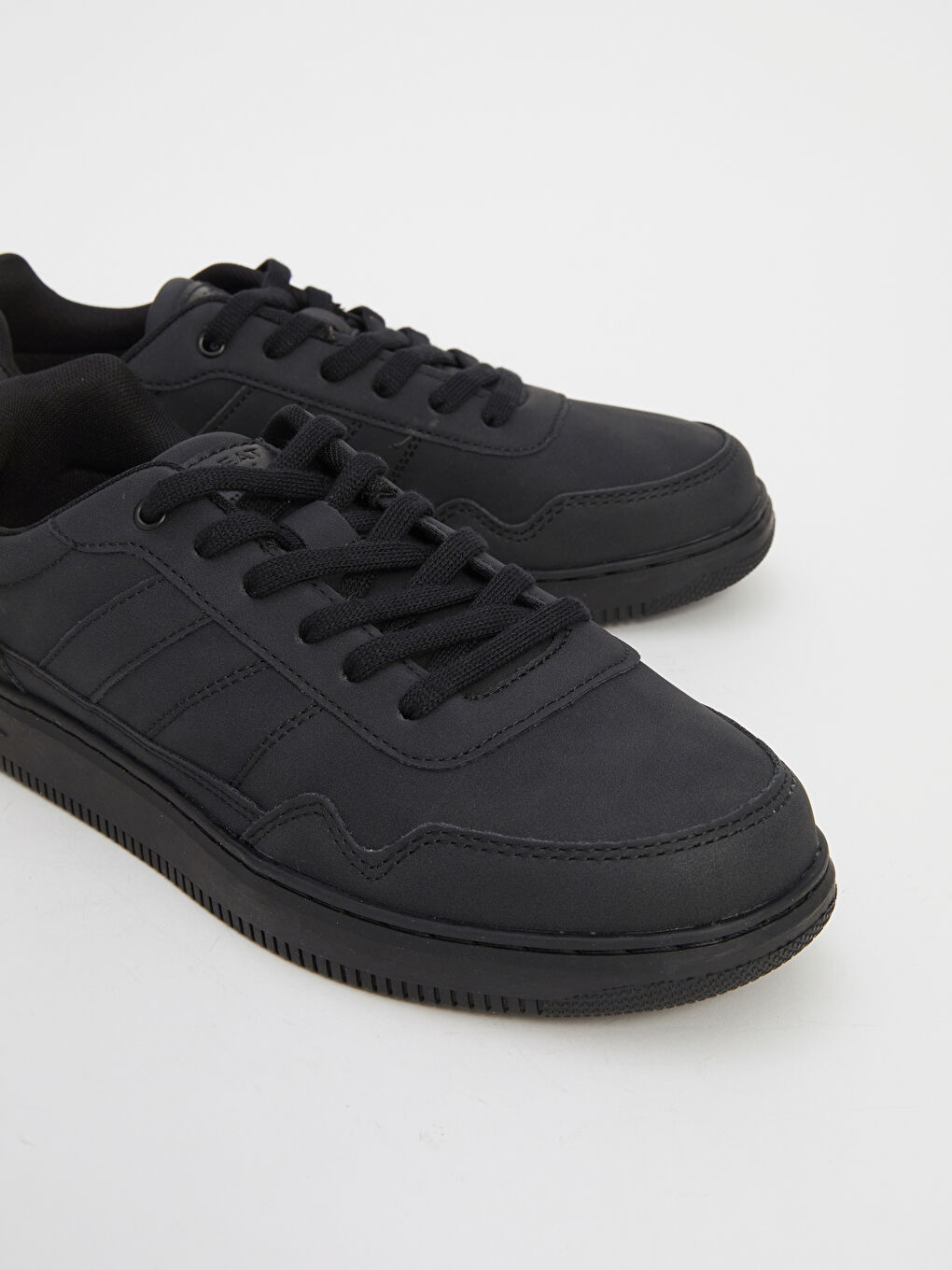 Lace-Up Men's Sneakers-2