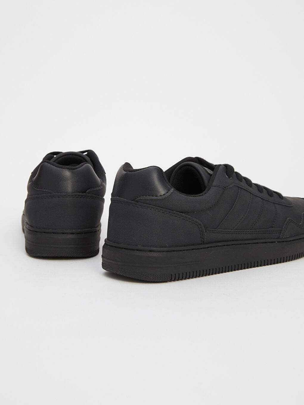 Lace-Up Men's Sneakers-3