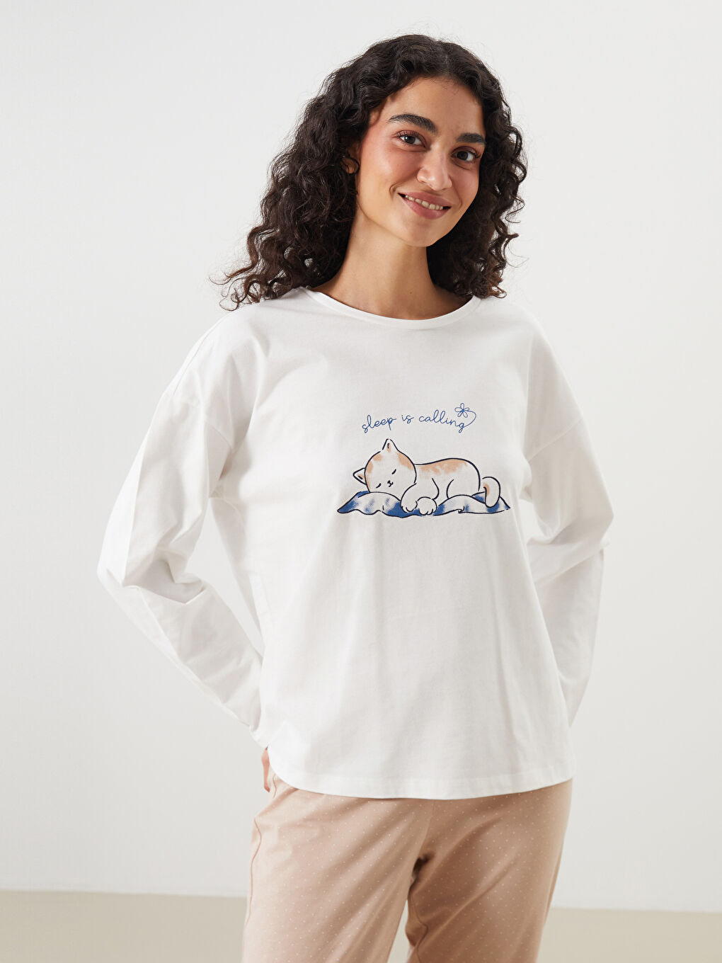 LCW DREAM Crew Neck Printed Women's Pyjama Set -W57568Z8-LQB
