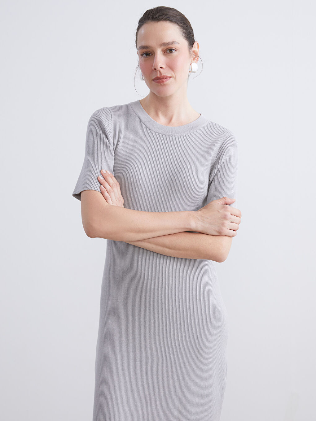 LCWAIKIKI Classic Crew Neck Knit Dress -W57625Z8-DCR