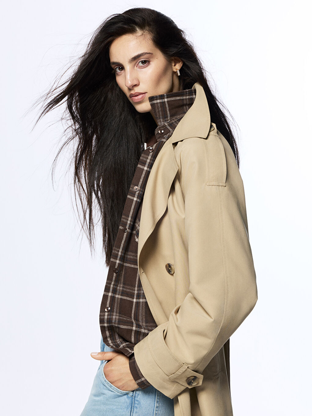 Bej Ceket Yaka Kadın Trençkot-1