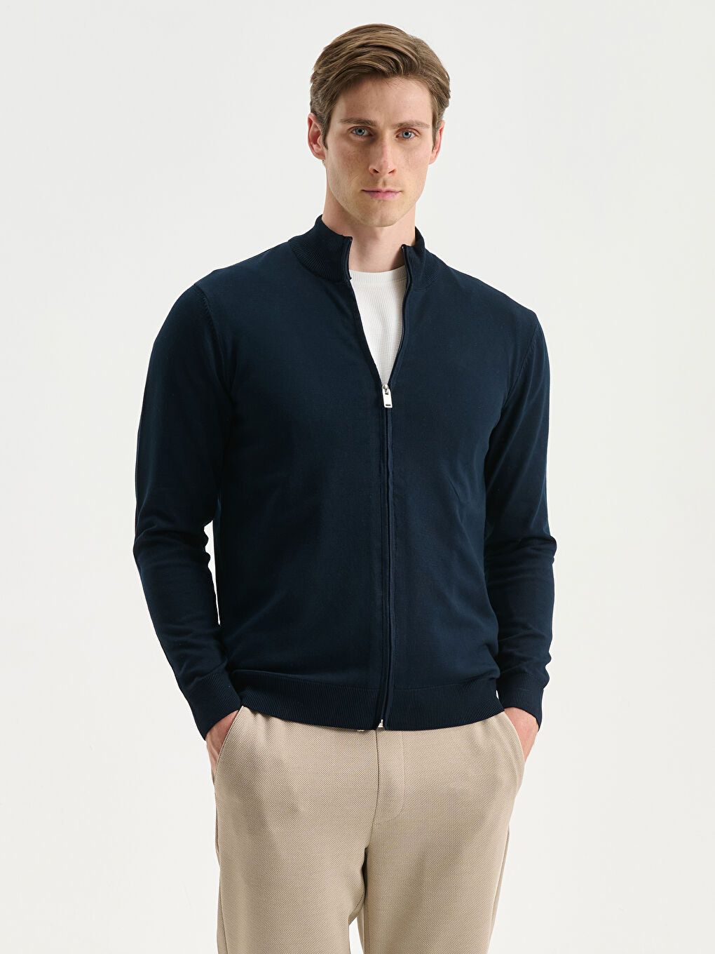 Lacivert Standart Kalıp Dik Yaka Erkek Triko Hırka