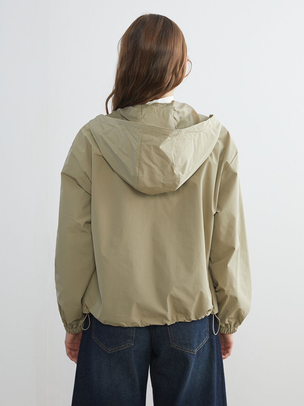 Haki Kapüşonlu Kadın Yağmurluk-4