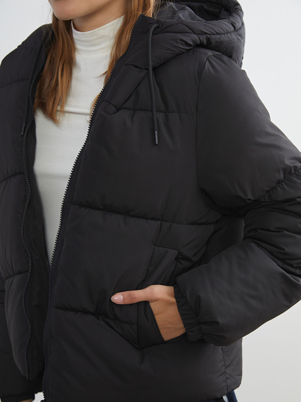 Ženska Puffer Jakna sa Kapuljačom-2
