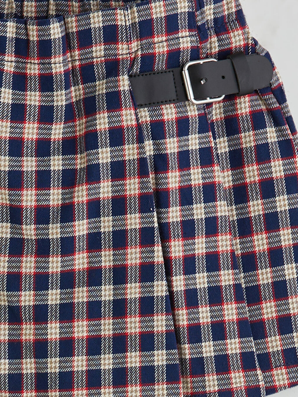 LCW Kids Elastic Waist Plaid Girl Short Skirt -W57797Z1-LN6