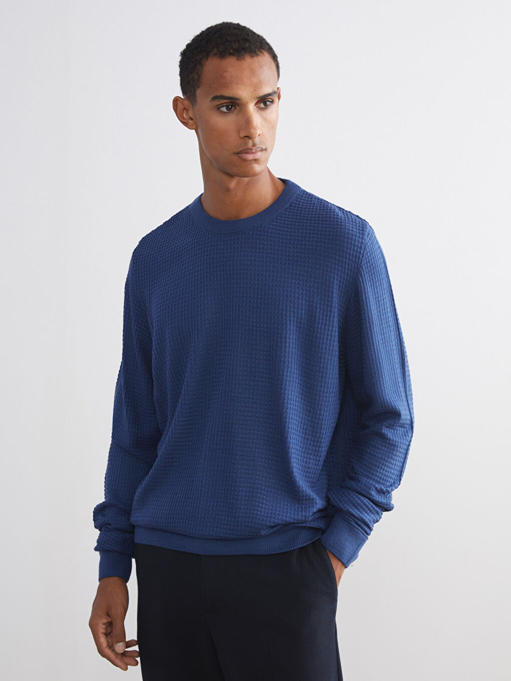 Crew Neck Long Sleeve Men's Tricot Sweater-1