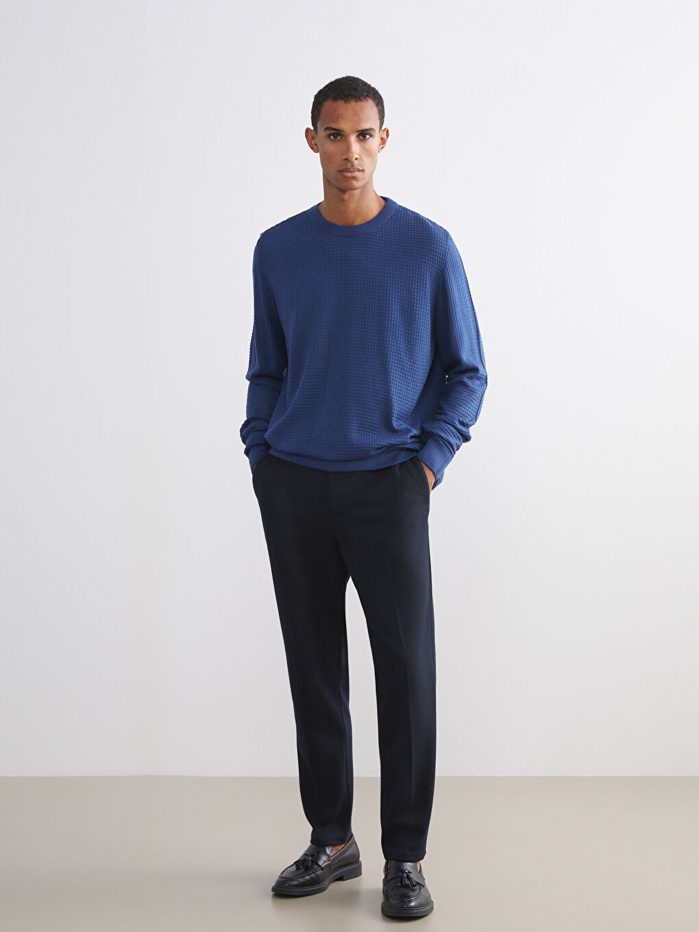 Crew Neck Long Sleeve Men's Tricot Sweater-2