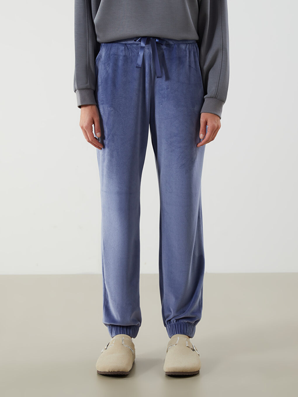 Bas de Pyjama pour Femmes en Velours à Taille Élastiquée-1