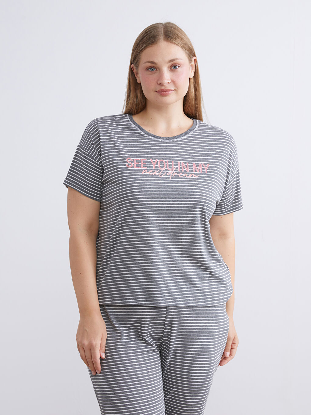 Піжамний комплект для жінок зі смугастим принтом і круглим вирізом горловини-1