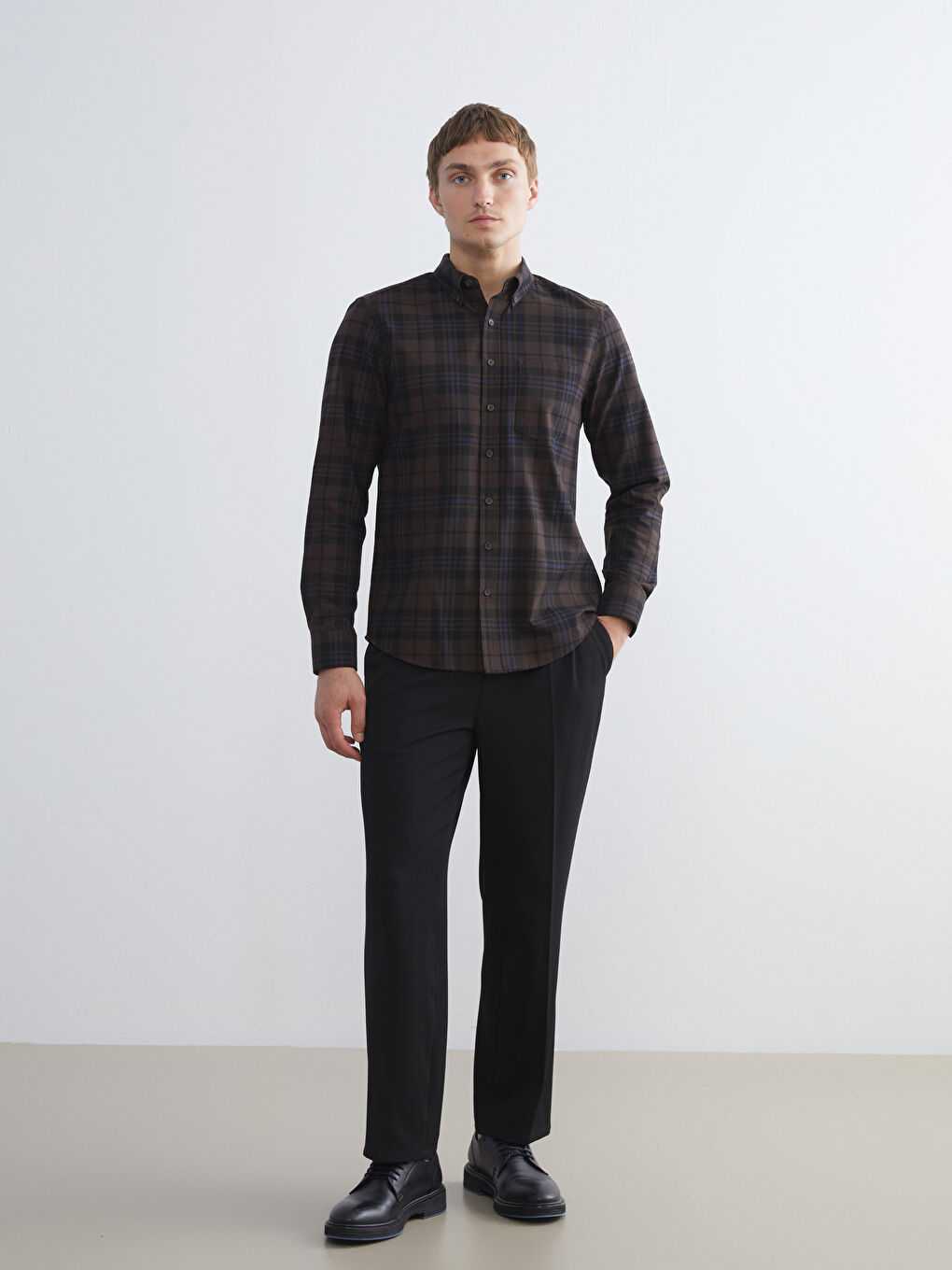 LCWAIKIKI Classic Regular Fit Long Sleeve Plaid Gabardine Men's Shirt -W57933Z8-LLL