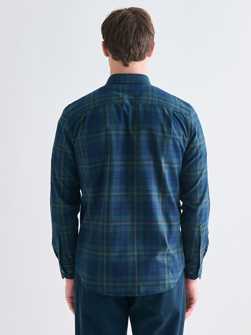 LCWAIKIKI Classic Regular Fit Long Sleeve Plaid Gabardine Men's Shirt -W57933Z8-LME