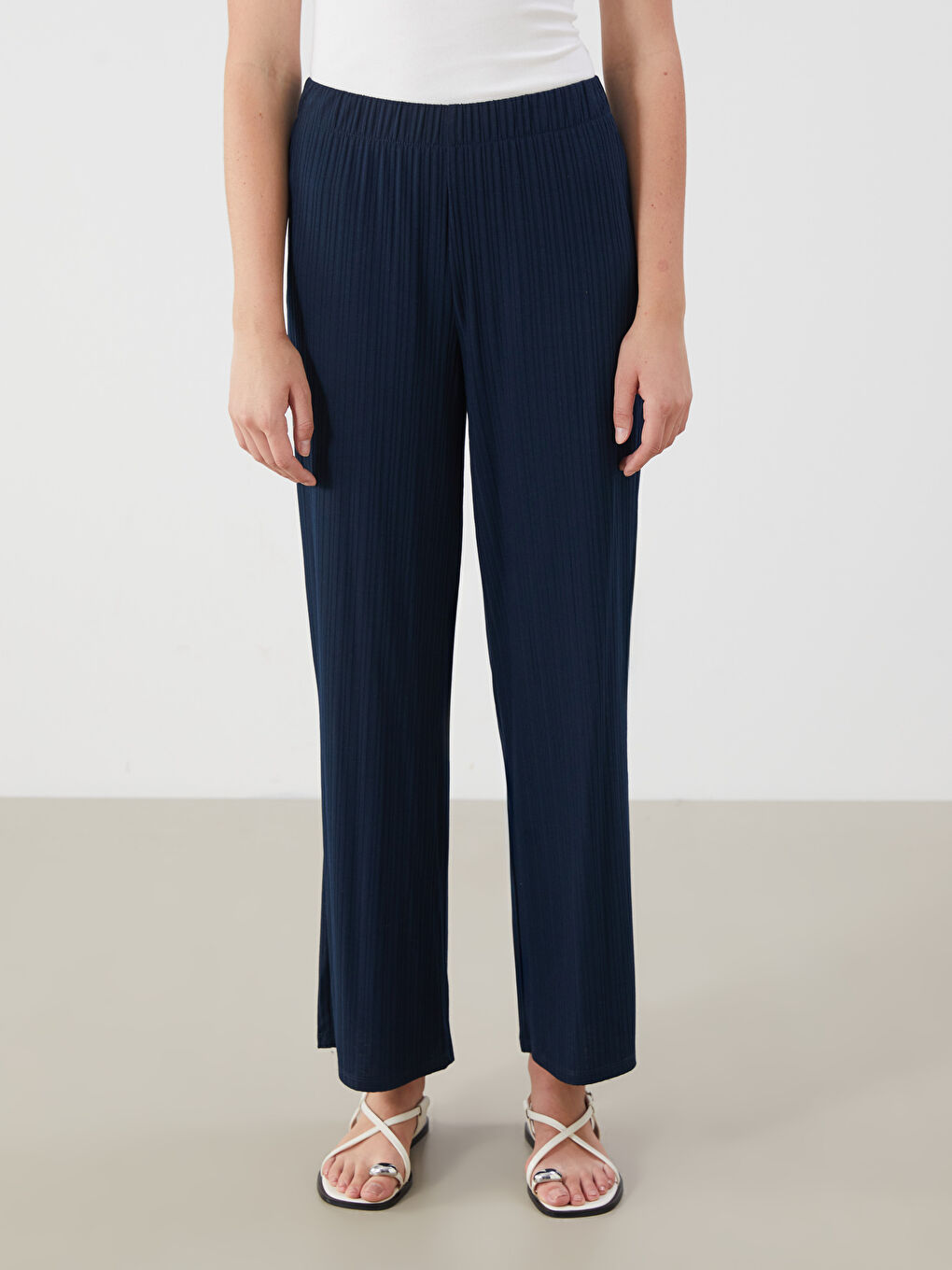 LCWAIKIKI Classic Woman NAVY Sweatpants -W57950Z8-HRC