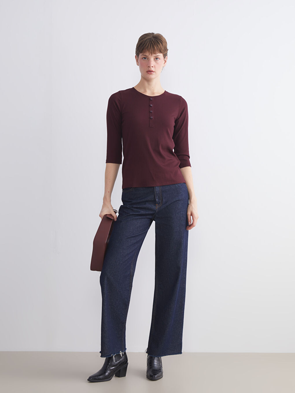 Mürdüm Bisiklet Yaka Kadın Tişört-3