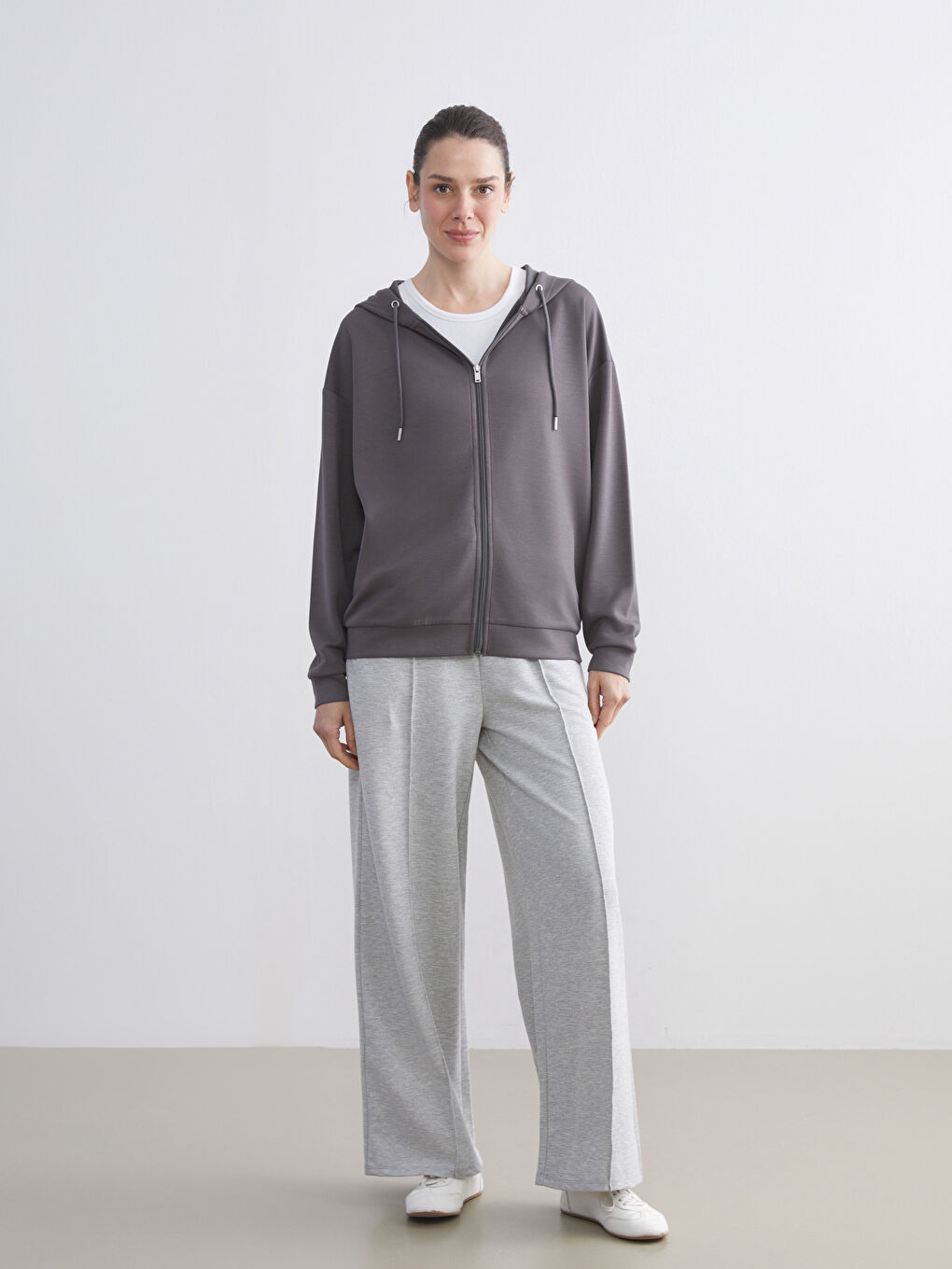 Hooded Oversize Women's Zipper Sweatshirt-1