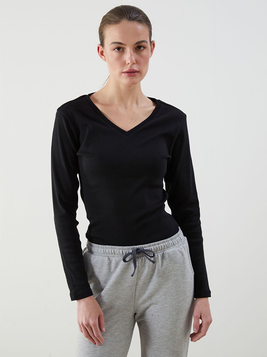 LCWAIKIKI Basic V Neck Women's T-Shirt -W57961Z8-CVL