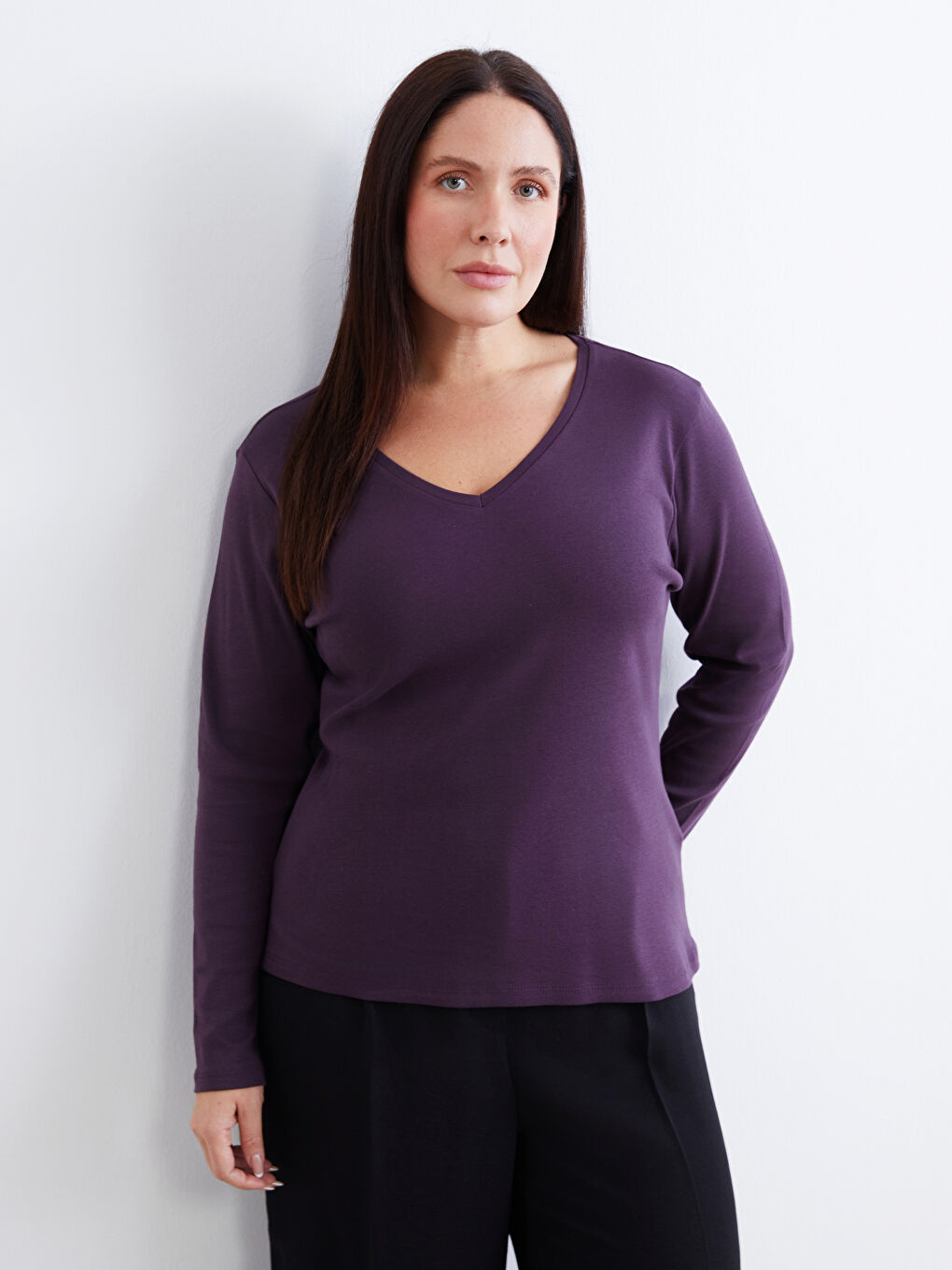 Mürdüm V Yaka Uzun Kollu Kadın Tişört-1