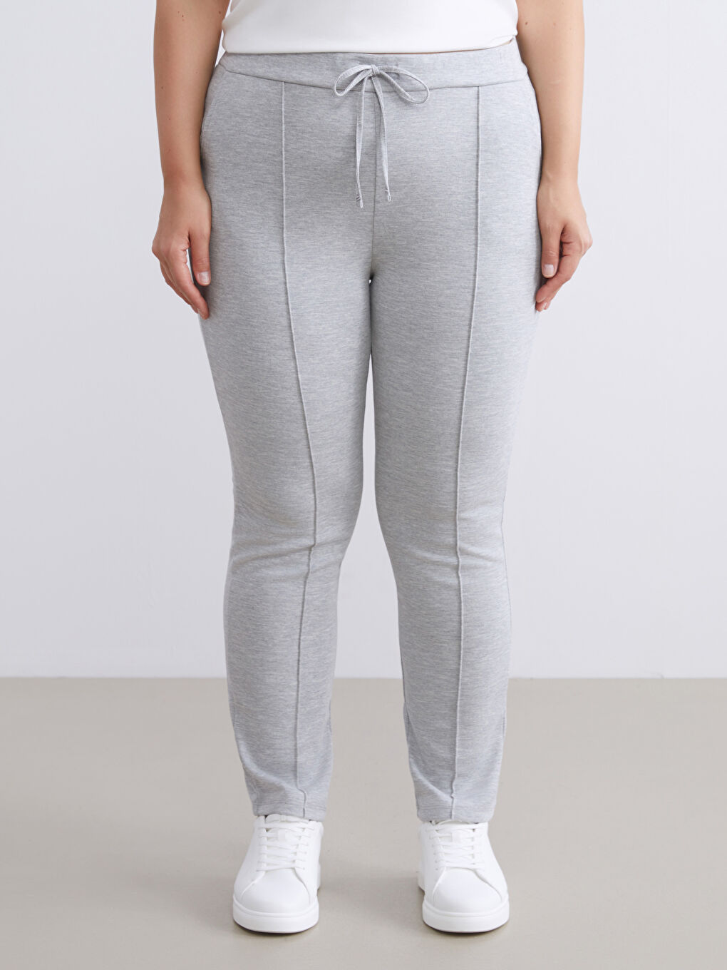 Women's Sweatpants with Elastic Waist-5