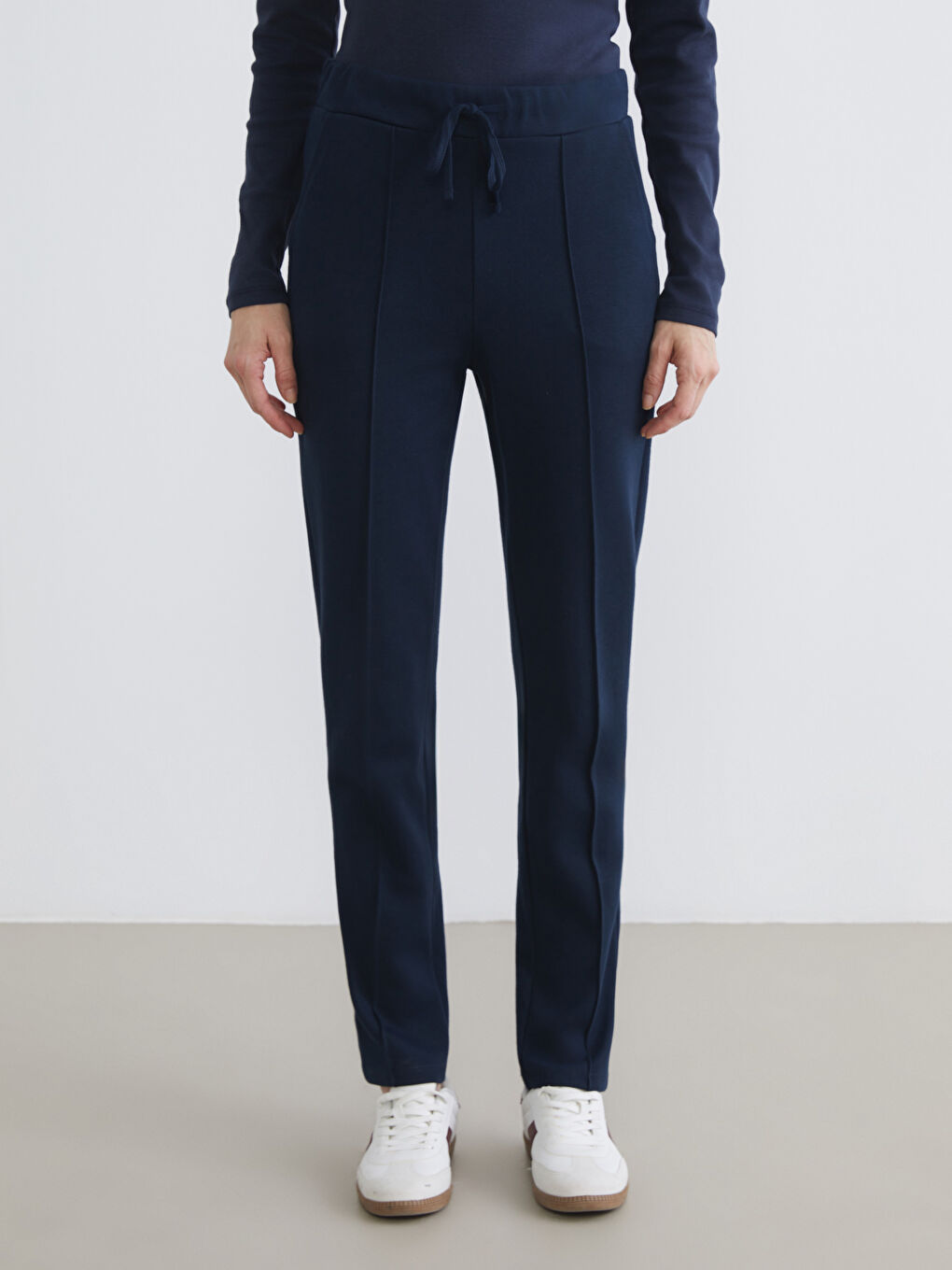 Lacivert Beli Lastikli Kadın Eşofman Altı-1