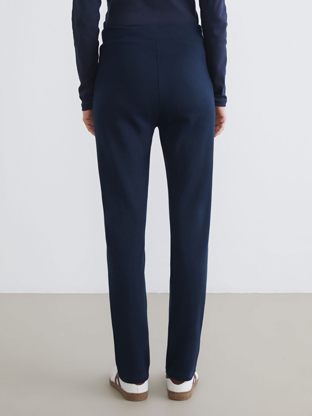 Lacivert Beli Lastikli Kadın Eşofman Altı-3