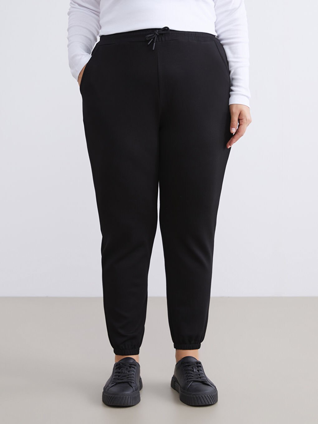 Elasticated Waist Women's Jogger Sweatpants-6